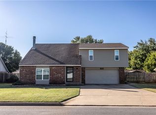 1412 N Steiner Rd, Weatherford, OK 73096