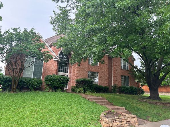 4449 Longfellow Dr