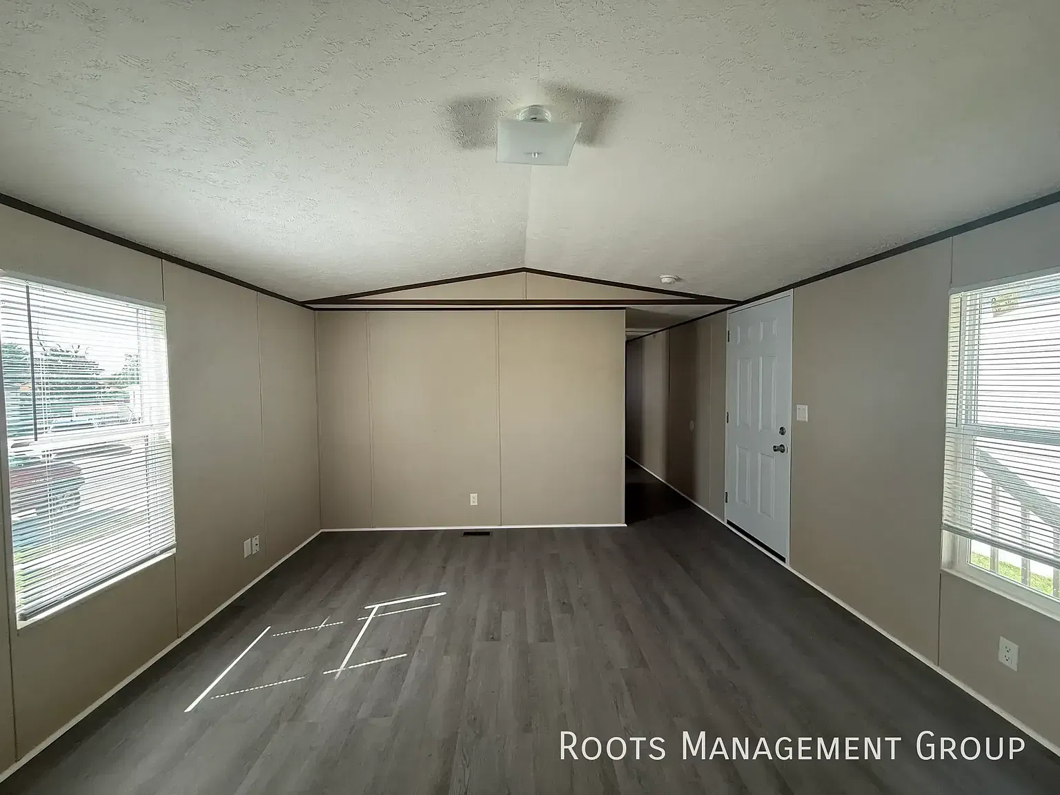 3 Bed 2 Bath Home Available for Lease at Plum Creek - Apply Now! — Photo 2