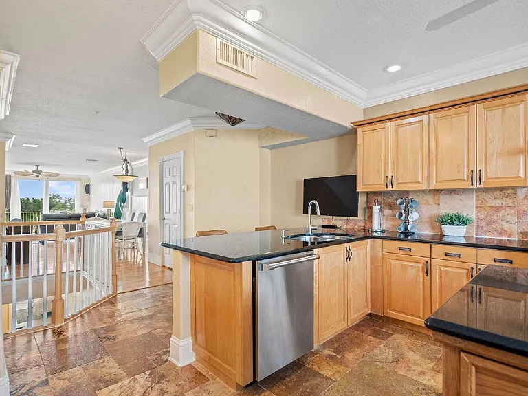 1593 Pinellas Bayway S #1 — Photo 20