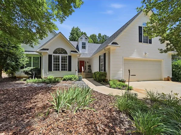 14057 E Camelia Ln, Seneca, SC 29678