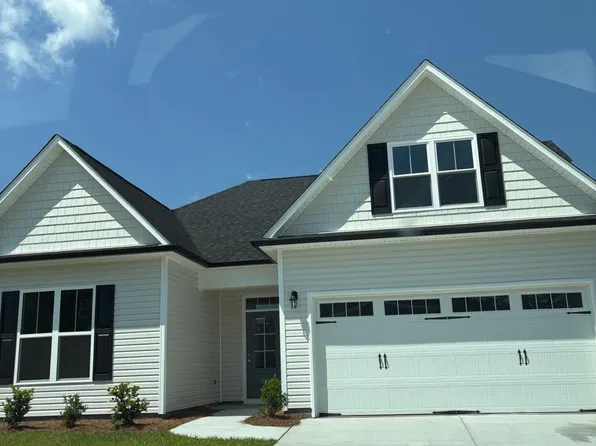 945 Sunray Lane NE, Winnabow, NC 28479