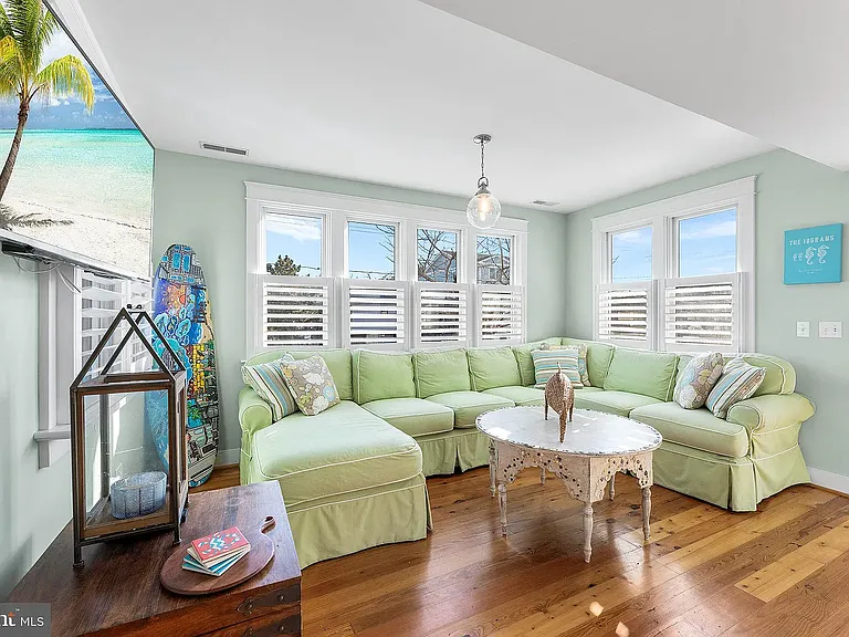 41 N Atlantic Ave — Photo 26