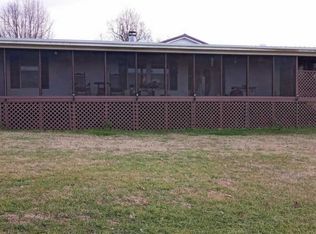 1840 C H Rankin Rd, Dandridge, TN 37725