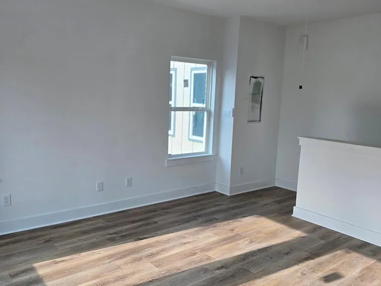 1206 Schweikhardt St #A — Photo 11
