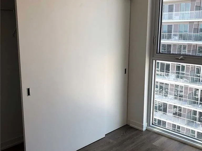 20 Richardson St #2505 — Photo 5