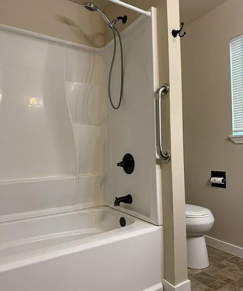965 SW Lincoln Rd — Photo 10