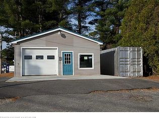 7 Monument Pl, Topsham, ME 04086