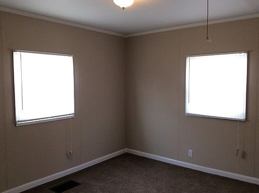 5th image of 2249 Saint Paul St