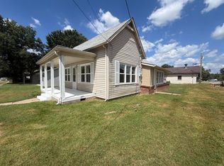 1001 W Cass Avenue, West Plains, MO 65775
