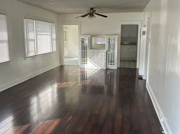 1033 Coronado Ave, Long Beach, CA 90804