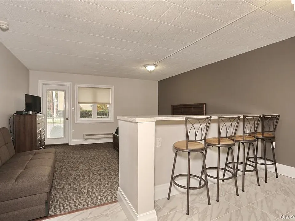 30 N Route 9W #37