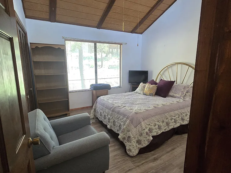 208 Chaves Rd — Photo 12