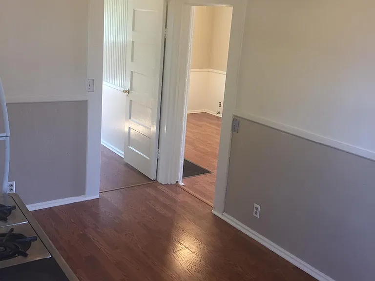 4834 Harrison St — Photo 10