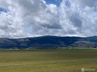 21 Edge Bluff Loop, Ellensburg, WA 98926