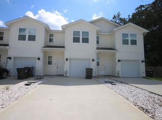 8686 Meadow Flower Ln, Pensacola, FL 32514