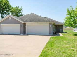 1306 River Dr S, Wabasha, MN 55981