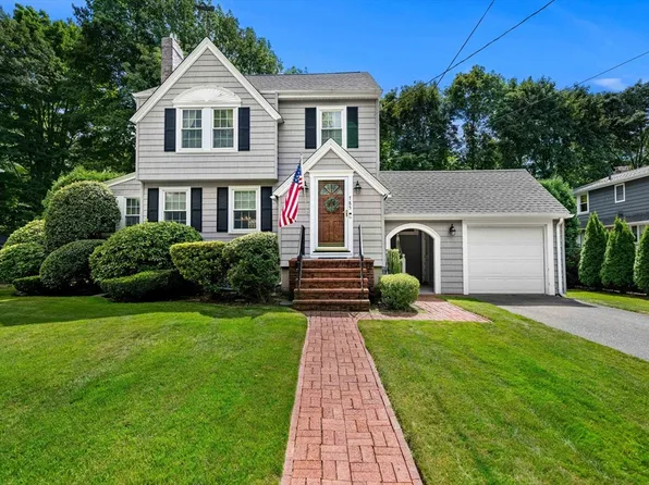 785 Brook Rd, Milton, MA 02186