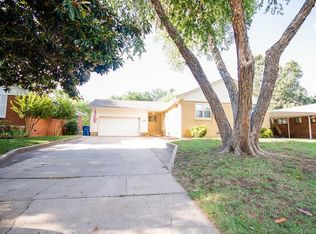5735 E 27th Pl, Tulsa, OK 74114