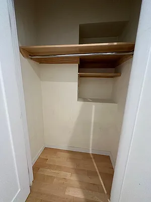 Rented by Ledvech Group | media 31