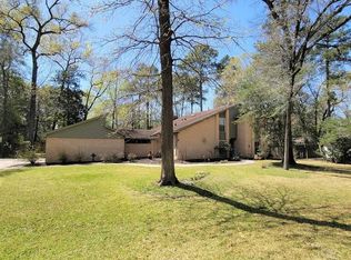 650 Skyline Dr, Conroe, TX 77302