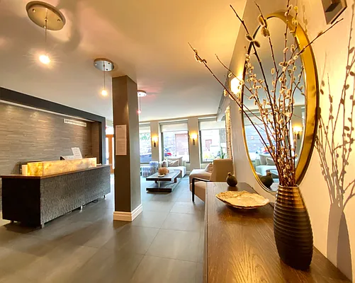 Rented by Compass | media 17