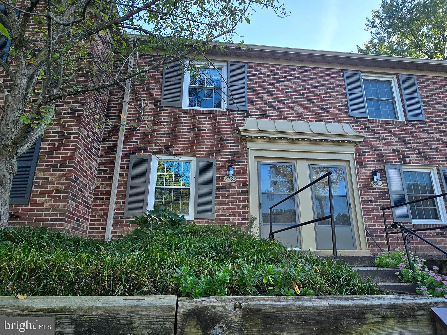 Cardinal Forest Condo — Photo 2