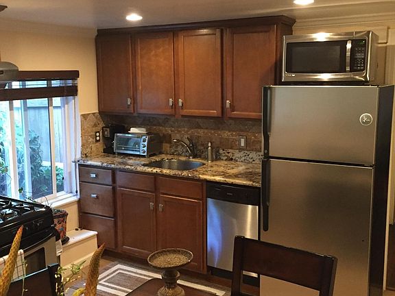 5th image of 1224 45th Ave APT 4