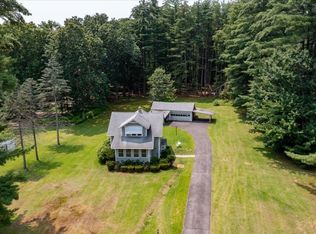 43 Lee St, East Longmeadow, MA 01028