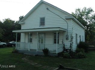 11211 S Middle Rd, Edinburg, VA 22824