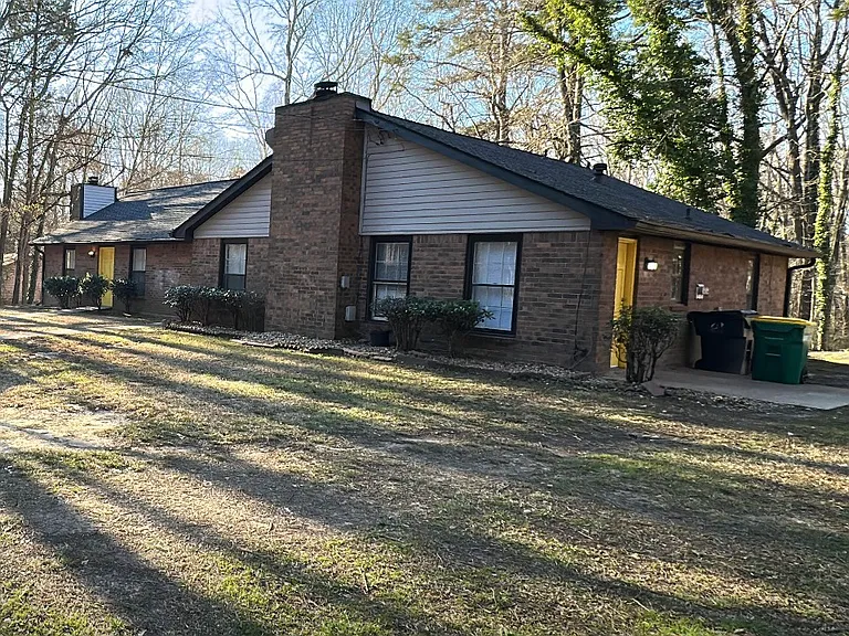 2135 Mitchell Rd #B — Photo 1