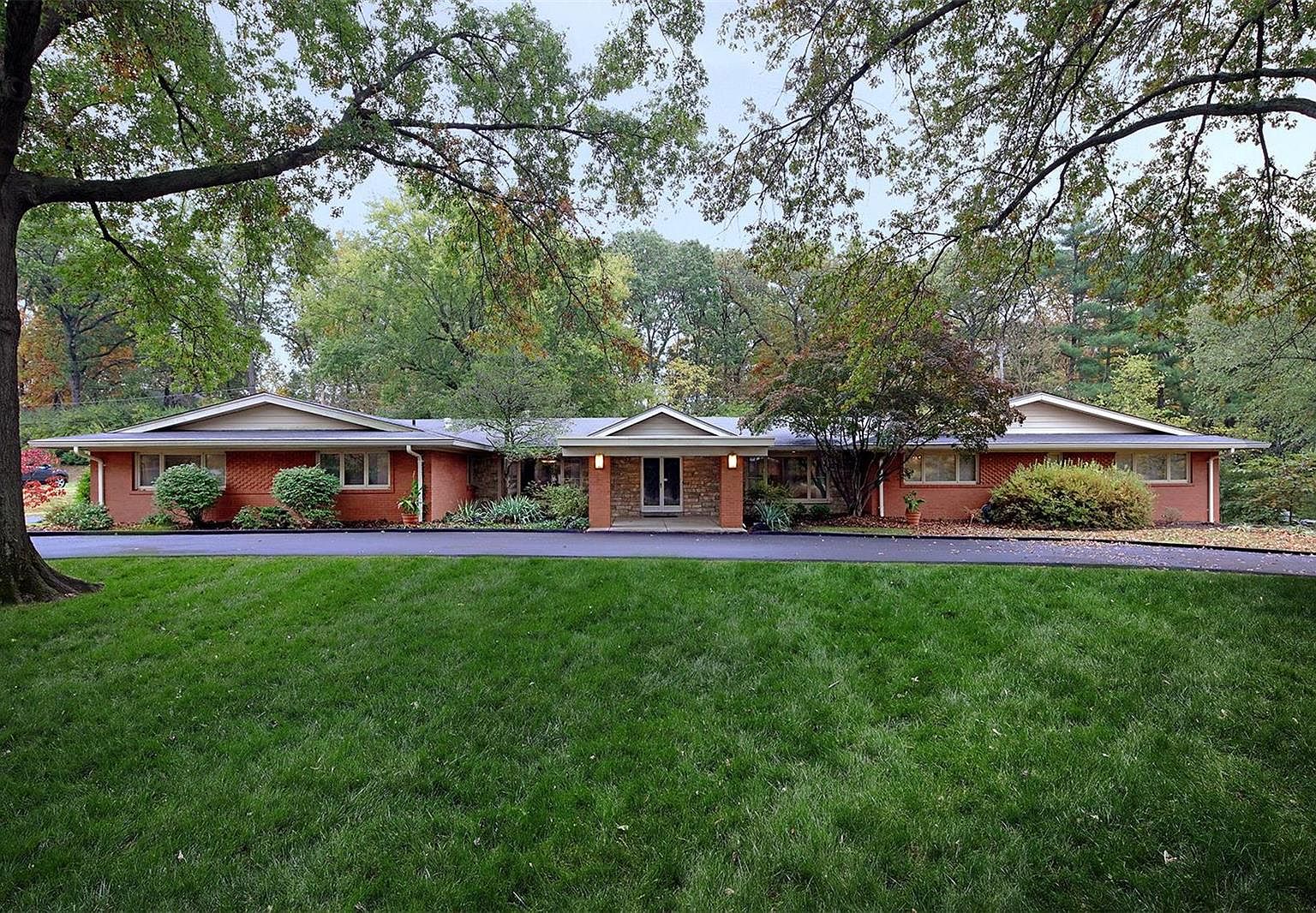 76 E Ladue Estates Dr, Saint Louis, MO 63141 Zillow