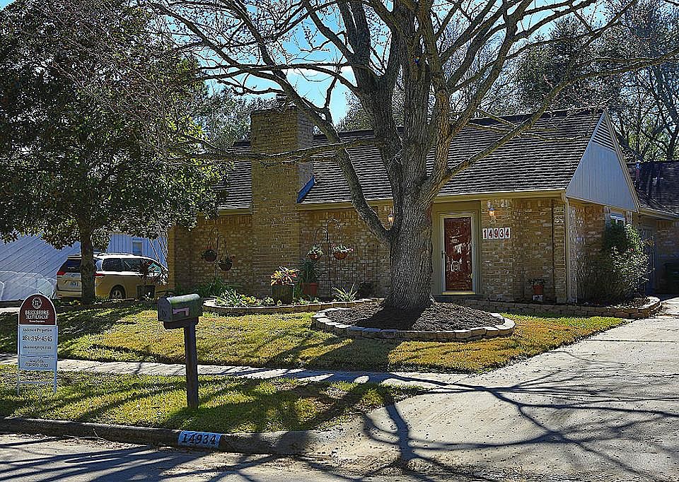 1st image of 14934 Sun Harbor Dr