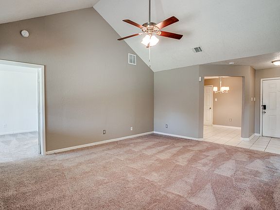 3rd image of 1400 Lincolnshire Way