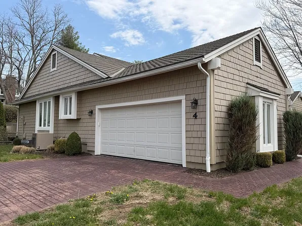 4 W 127th St, Kansas City, MO 64145