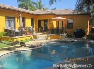 1608 Washington St, Hollywood, FL 33020
