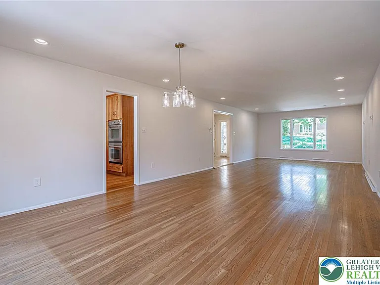 3608 S Highland St — Photo 15