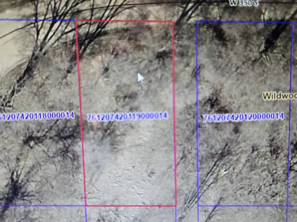 395 Park Dr, Lagrange, IN 46761