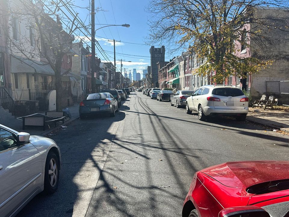 2nd image of 2443 N 17th St