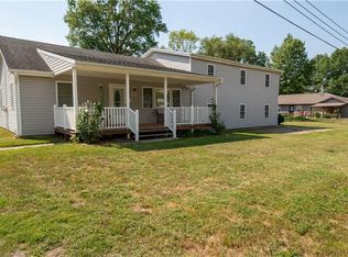 425 Hedrick St, Buckner, MO 64016