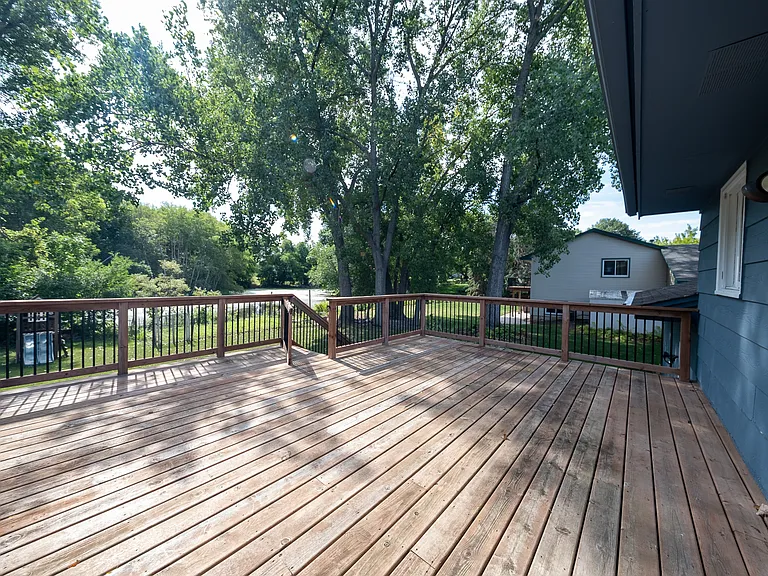 8514 Underwood Ln N — Photo 23