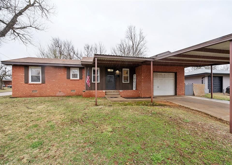 1st image of 840 General Senter Dr