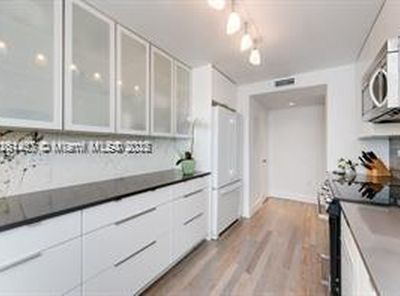 9100 W Bay Harbor Dr #6D, Bay Harbor Islands, FL, 33154