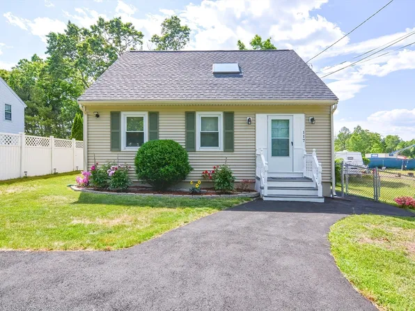 117 Wightman St, North Chelmsford, MA 01863