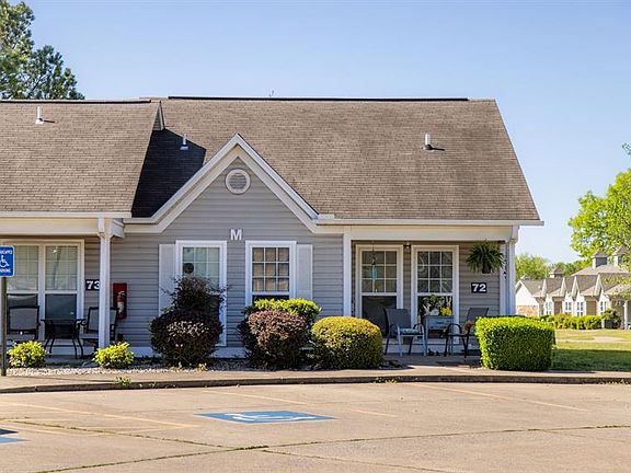 3rd image of 126 Rhodes Ave #124dfc2d5