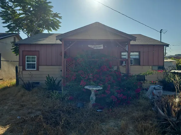 7879 Elm St, San Bernardino, CA 92410