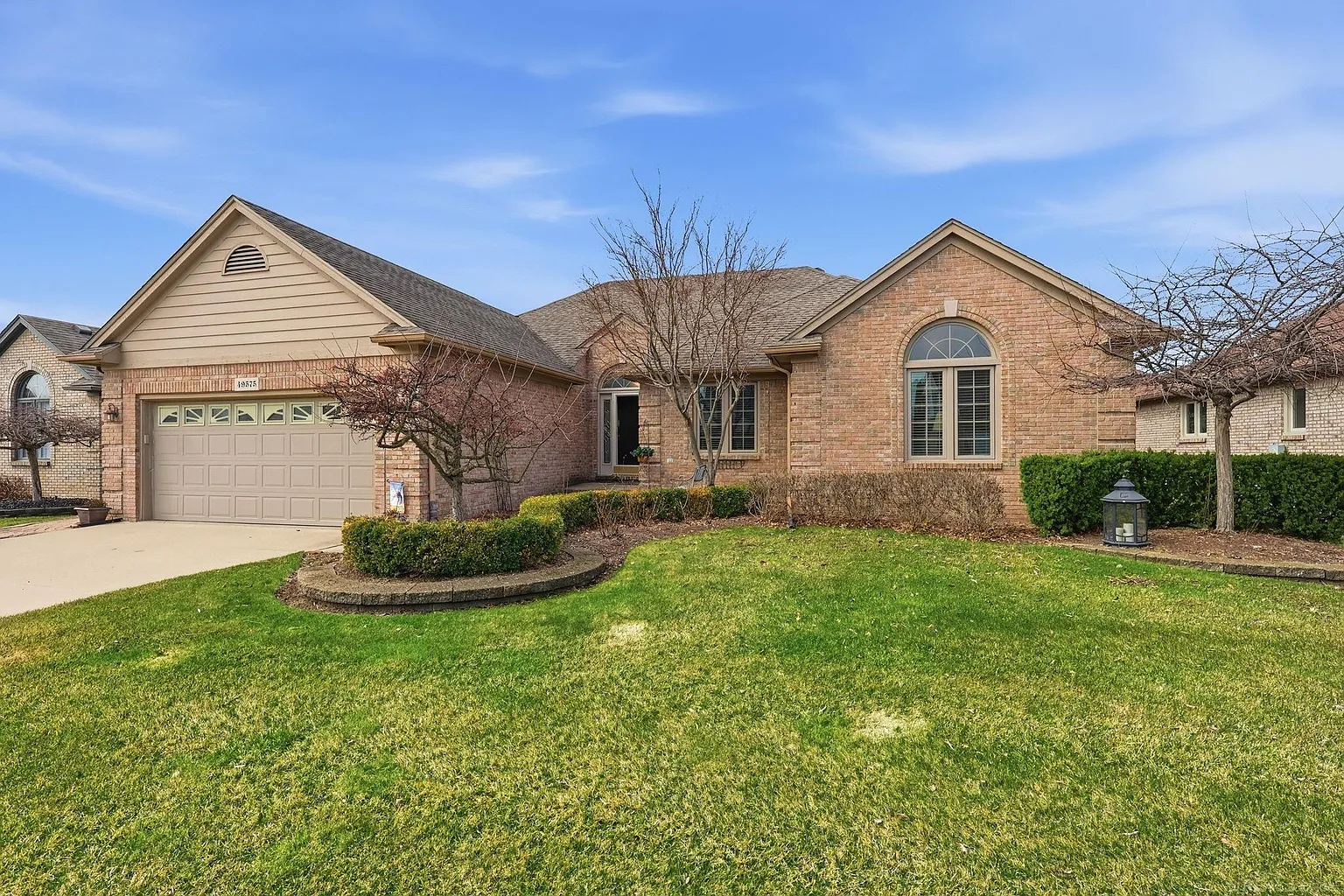 49575 Willowood Dr photo 1