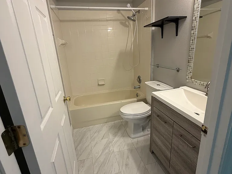 318 Quimby Dr — Photo 10