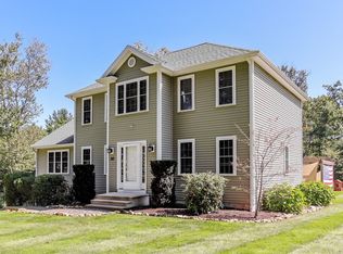 182 Glenwood Rd, Rutland, MA 01543