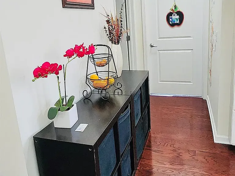 548 E Celebration Way — Photo 15